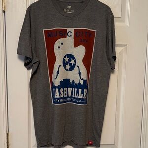 Gray Nashville Tennessee Ryman Auditorium Graphic T-Shirt NWOT
